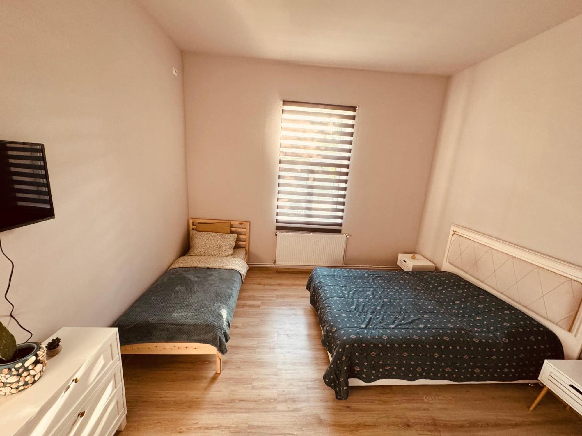 Serbian House Timişoara Eksteriør billede